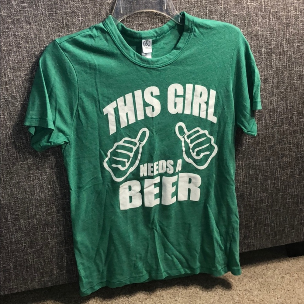 Graphic tee
